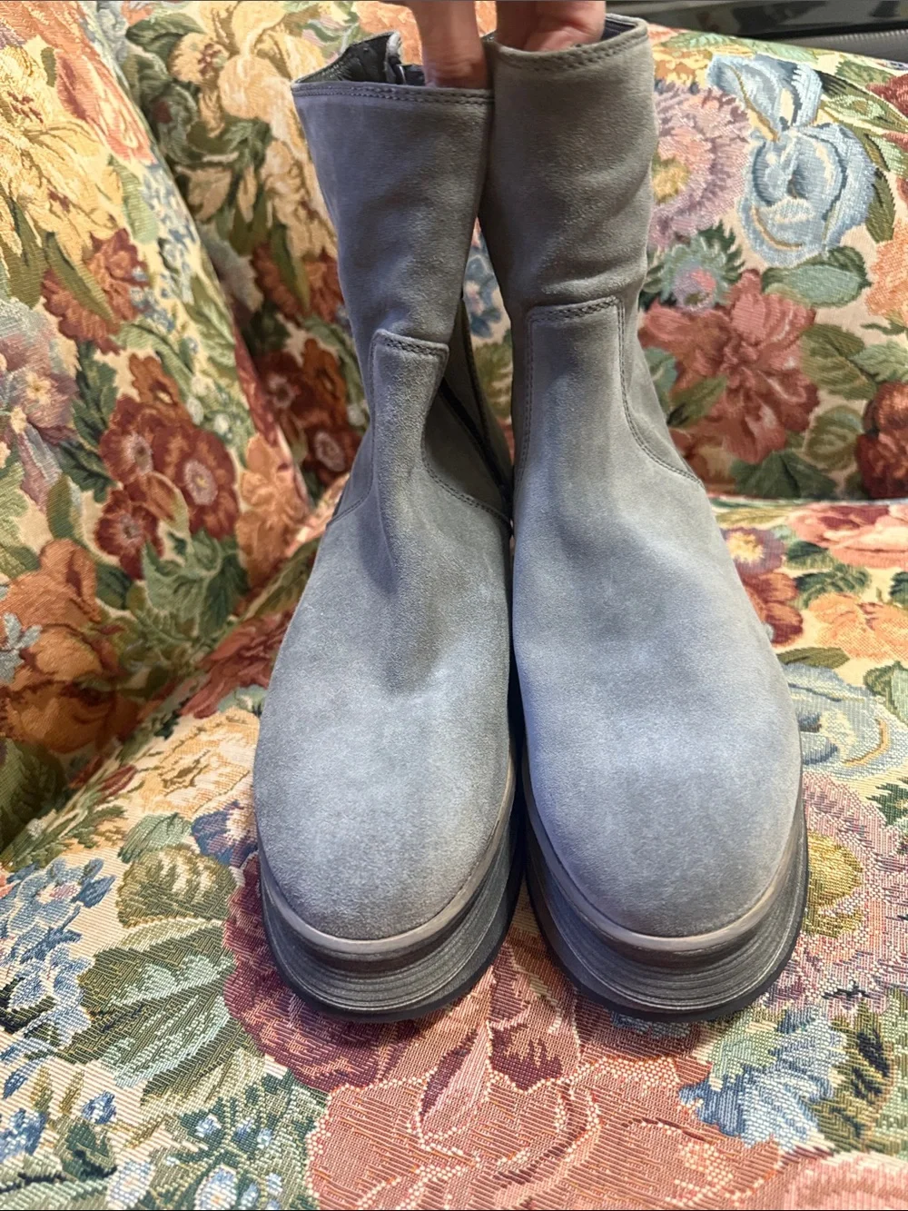 WOW POSHMARK Authentic Pantofola D’oro Grey Suede Leather Boots MADE IN ITALY!!